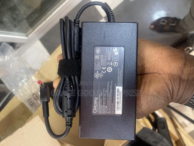 Original Acer Nitro | Predator Helios 230w Charger Complete · Photo 1