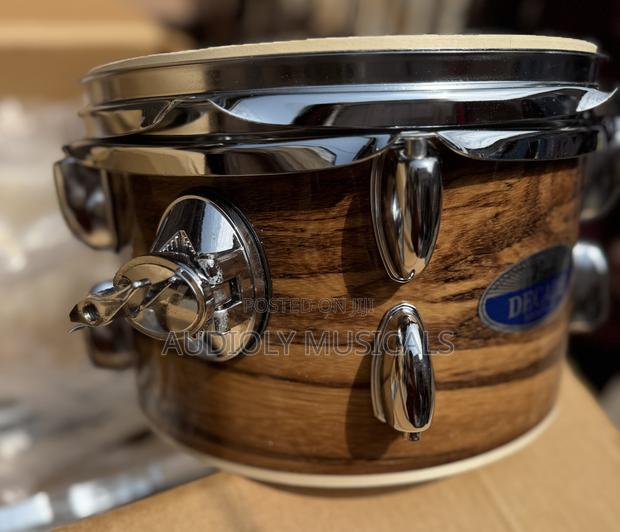 Pearl Decade 5- Set Drum · Photo 1