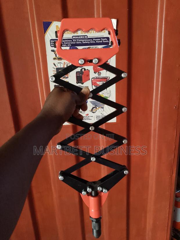 Hand Rivet Machine Quality · Photo 6
