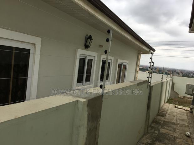 Electric Fence Installation · Photo 4