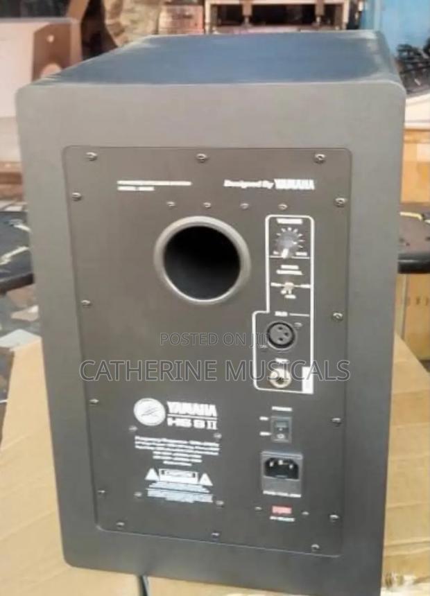 Yamaha Studio Speaker · Photo 3