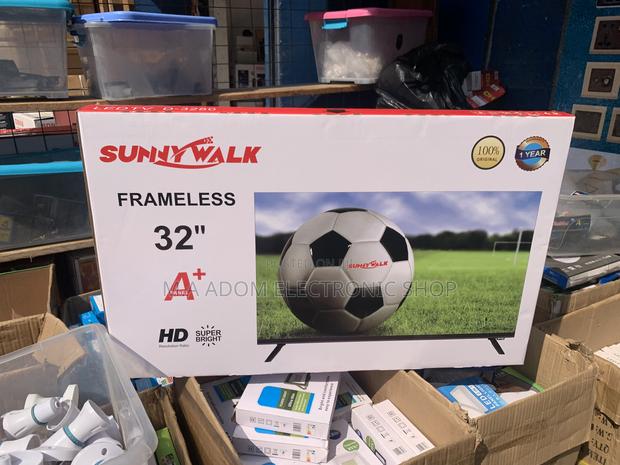 Sunny Walk 32” Digital Satellite Led Tv · Photo 1