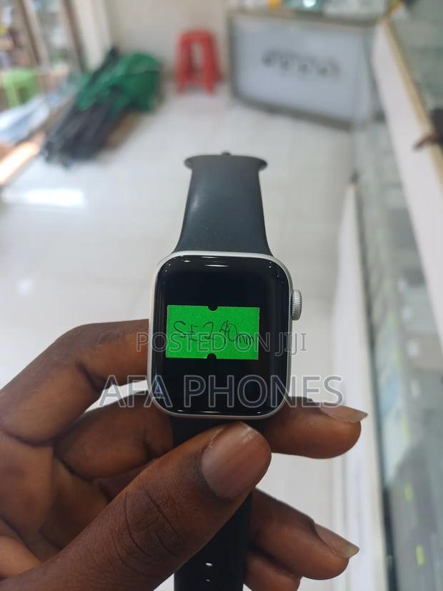 Aapple Series Watch Se 2 40 Mm · Photo 1