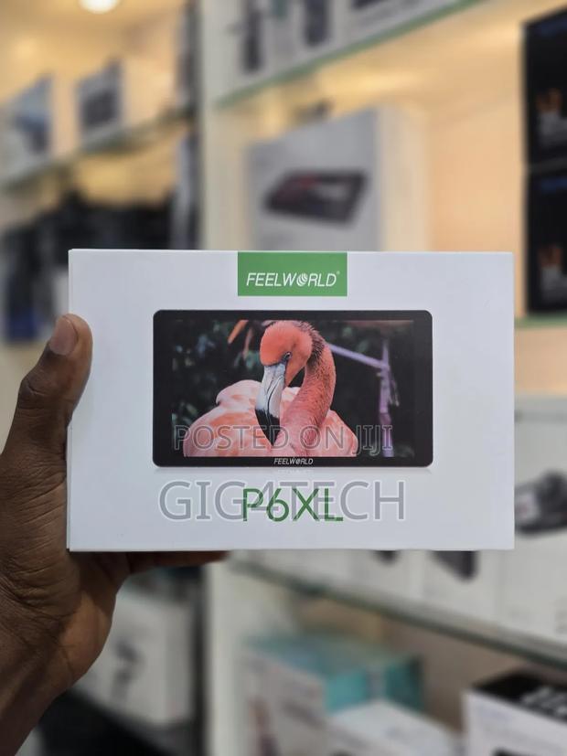 Feelworld P6xl 6 Inch Built-in Battery Monitor 1200nit · Photo 1