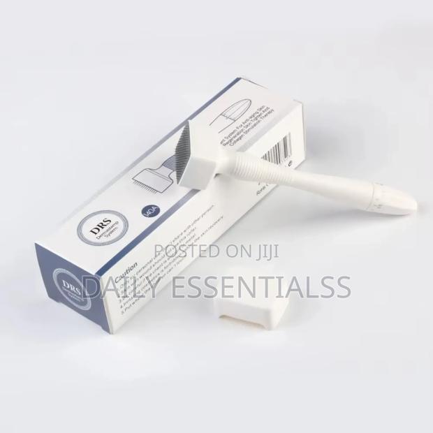 Micro-Pin Perfection – Derma Stamp Skincare Tool · Photo 1