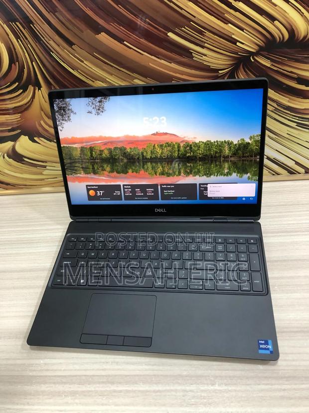 Laptop Dell Precision 7560 32GB Intel Xeon SSD 256GB · Photo 3