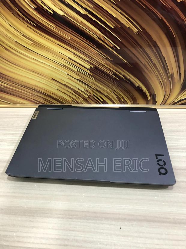 Laptop Lenovo LOQ 15IRH8 8GB Intel Core I5 SSD 512GB · Photo 4