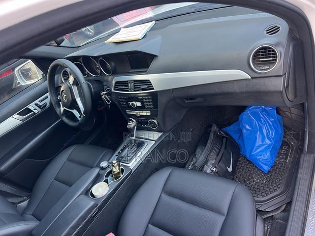 Mercedes-Benz C250 2014 White · Photo 3