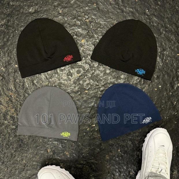 Skull Cap by Syna · Photo 3