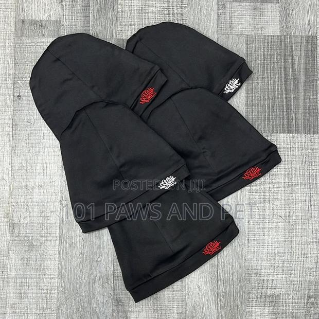 Skull Cap by Syna · Photo 5