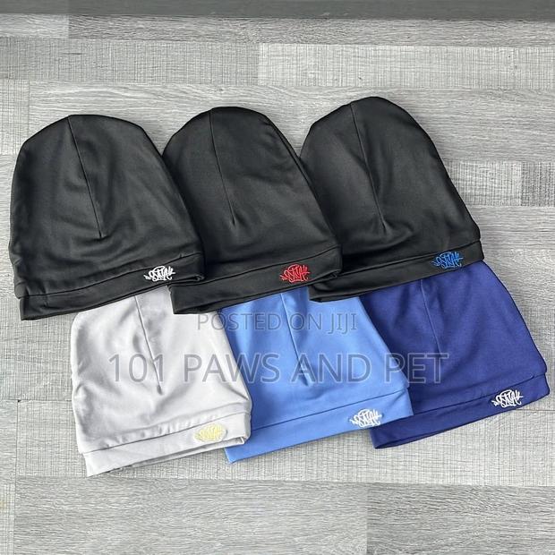 Skull Cap by Syna · Photo 4