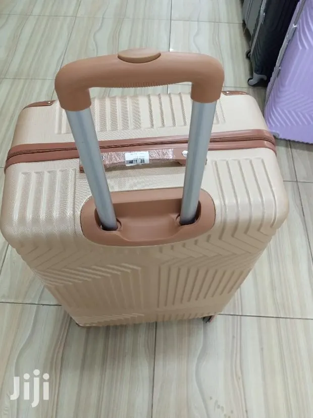 Traveling Bags For Sale · Photo 1