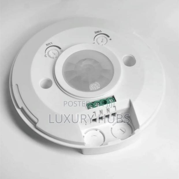 Motion Sensor Switch · Photo 1