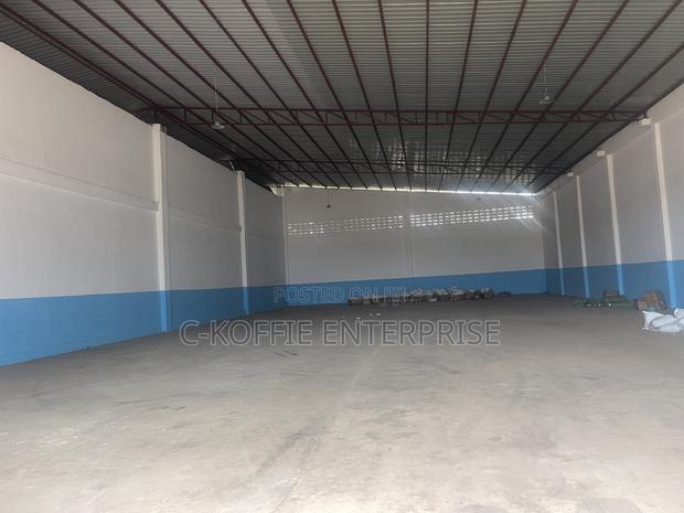 1000 SQM Warehouse at Airport · Photo 4