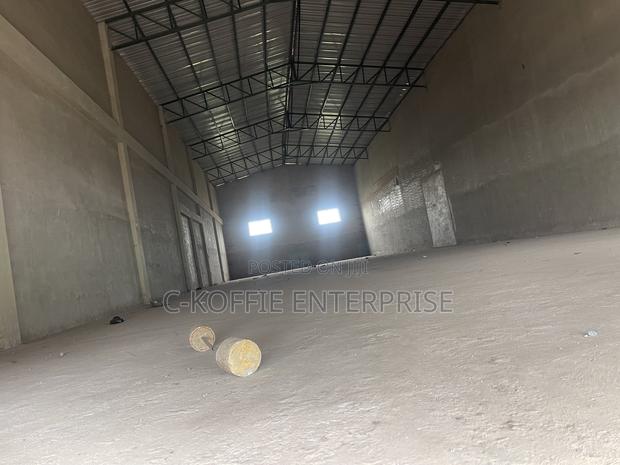 700 SQM at Pobiman for Rent · Photo 6