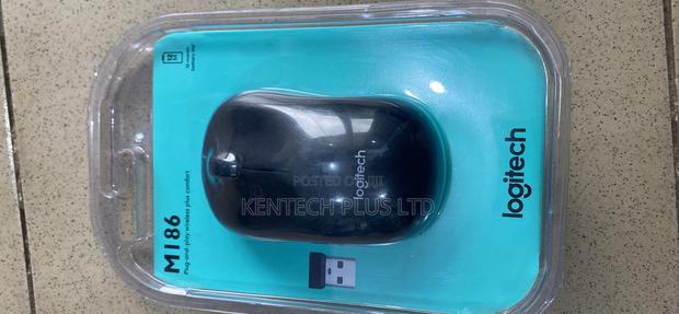 M186 Logitech Wireless Mouse · Photo 2