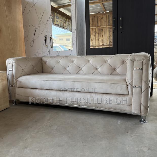 Cream Suede 3in1 Sofa// Luxurious And Durability · Photo 2