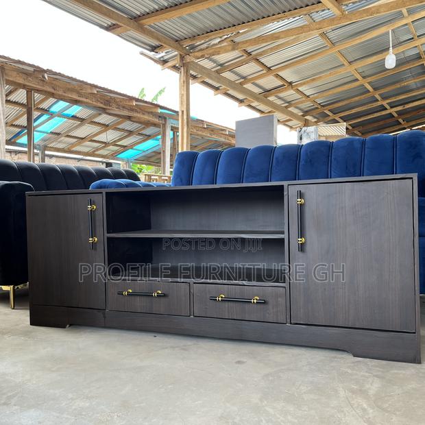 Nice Made Tv Stand Coffee Brown//Durable And Luxurious · Photo 1