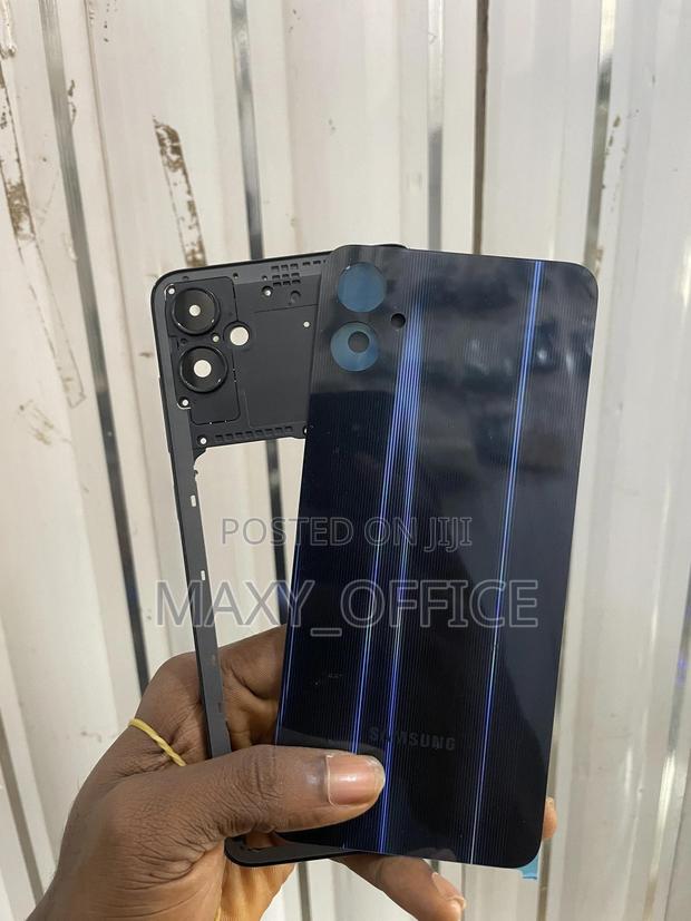 Samsung Galaxy A05, A05s, A15, A32, A31 Housing · Photo 1