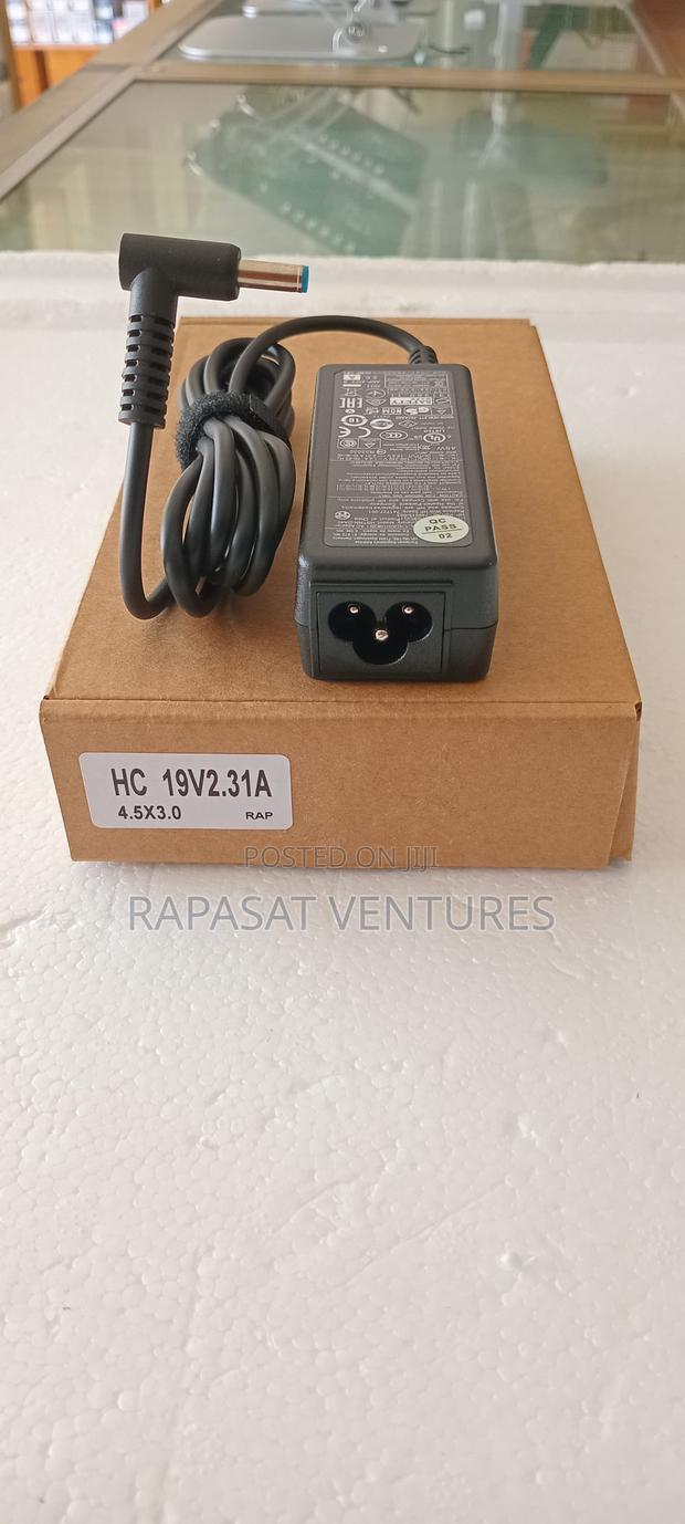 Hp 19v 2.31a 45w Blue Pin (Replacement) · Photo 1