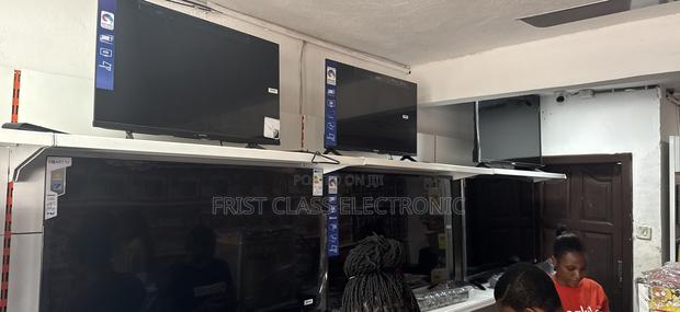 Smart 50 Digital Satellite Uhd Tv Brand New in Box Tv · Photo 4