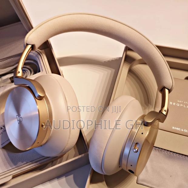 Bang Olufsen Beoplay H95 Noise Cancelling Headphones · Photo 1