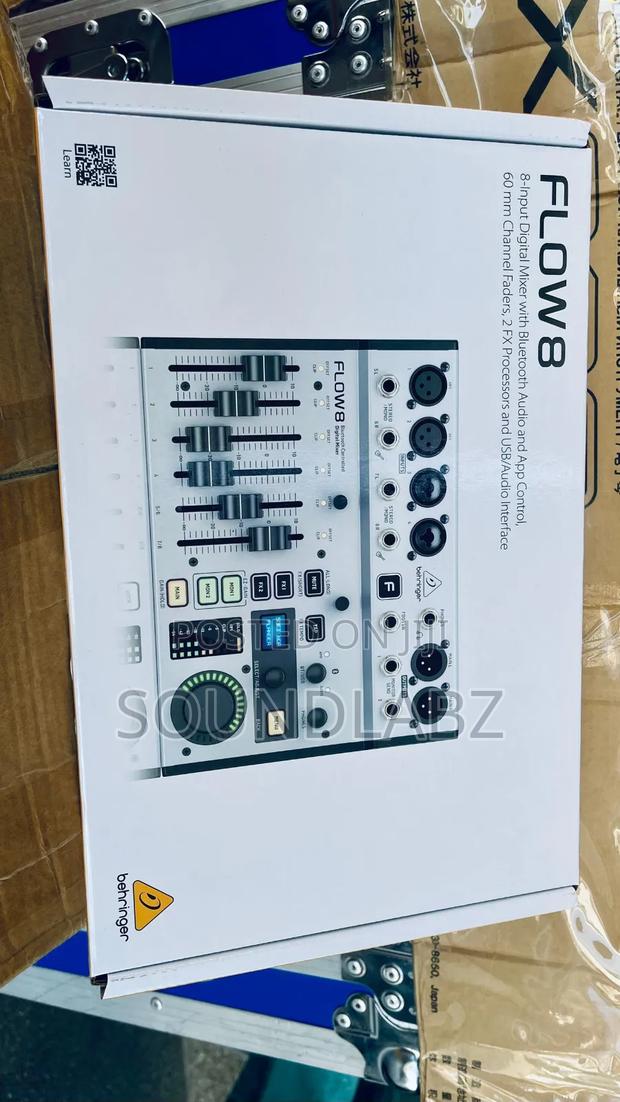 Behringer Flow 8 Digital Mixer · Photo 1