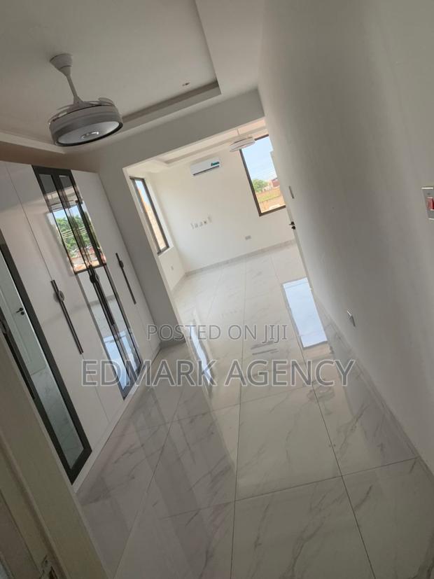 4bdrm House in East Legon, American House for sale · Photo 8