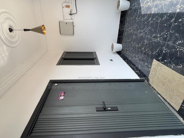 2bdrm Apartment in Batsonaa, Baatsona Total for rent · Photo 1