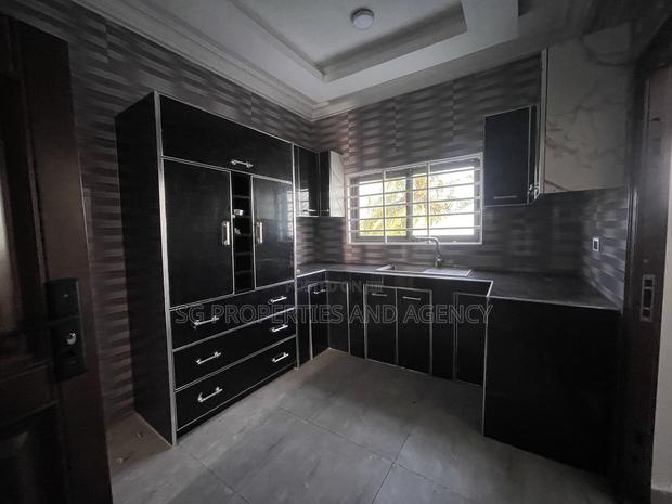 2bdrm Apartment in Batsonaa, Baatsona Total for rent · Photo 3