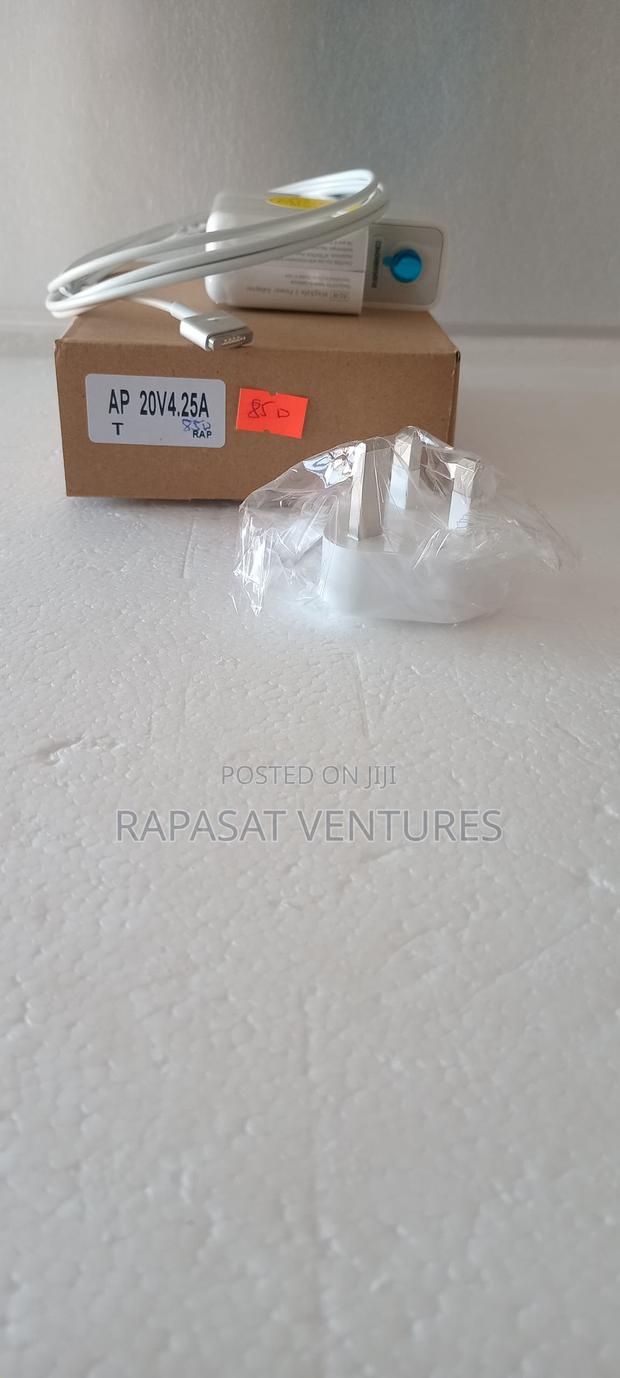 Apple Magsafe 2 20v 85w, 60w, 45w T Type Originalchargers · Photo 1