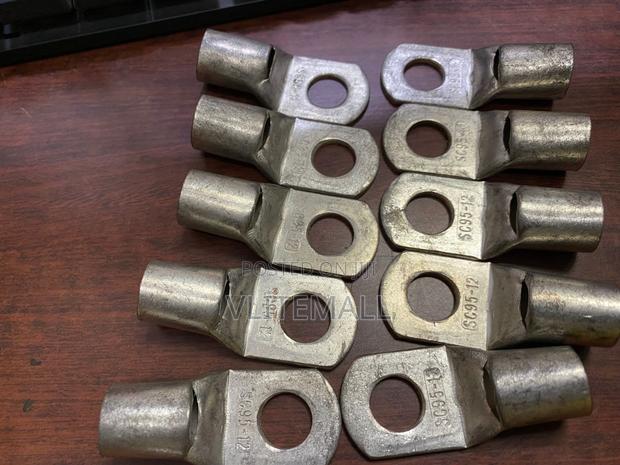 95*2mm Metallic Cable Lugs · Photo 1