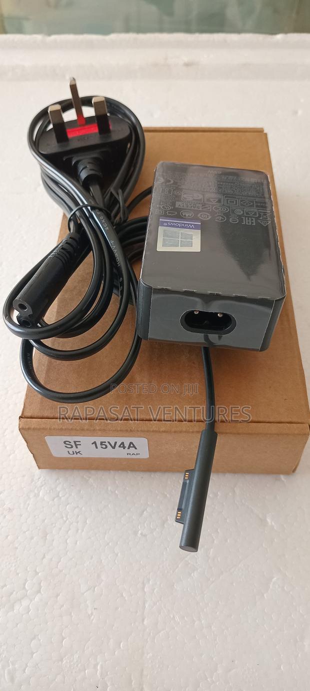 Microsoft Surface Pro 15v 4a 65w Adaptor · Photo 2
