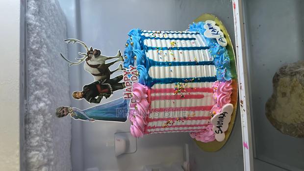 Twins Cake Boy and a Girl · Photo 1