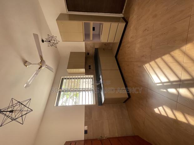 3bdrm Apartment in Batsonaa, Baatsona Total for rent · Photo 7