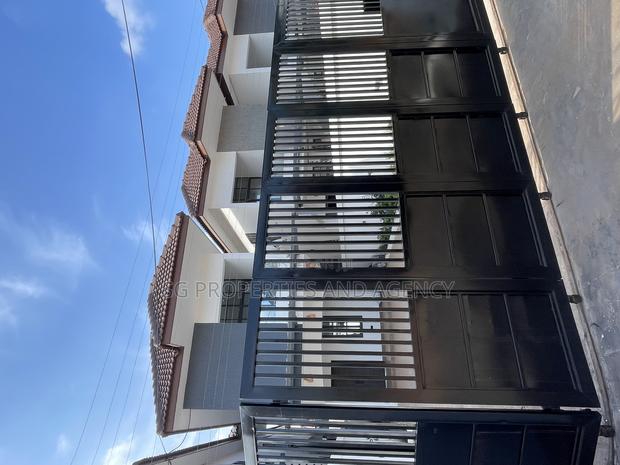 3bdrm Apartment in Batsonaa, Baatsona Total for rent · Photo 1