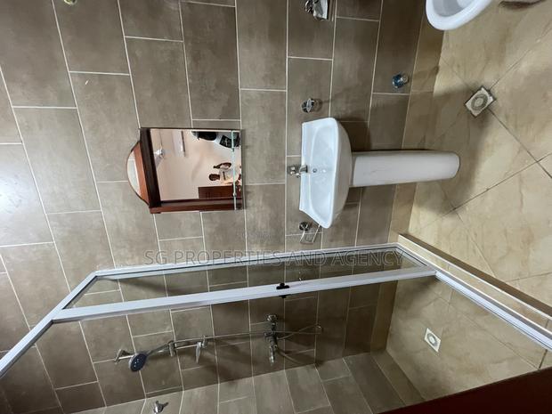 3bdrm Apartment in Batsonaa, Baatsona Total for rent · Photo 4
