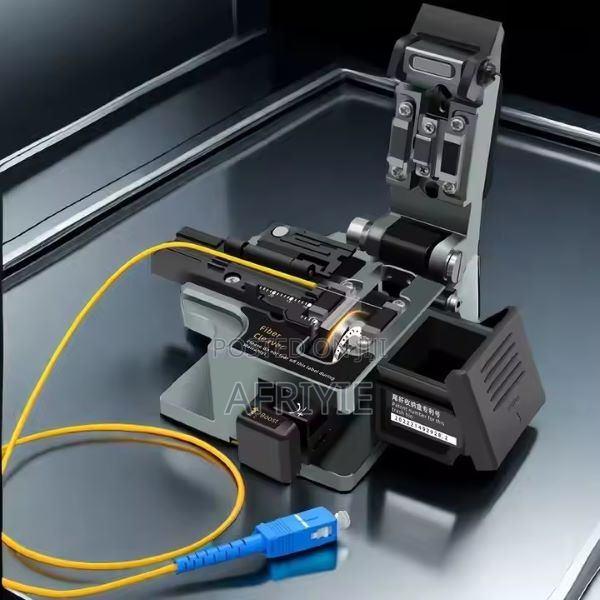 G8 Fiber Optic High Precision Cleaver Fiber Cutter · Photo 1