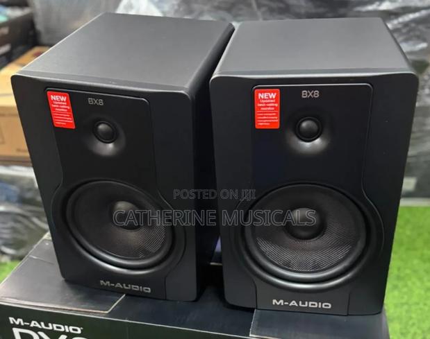 M- Audio Bx8 Speaker · Photo 1