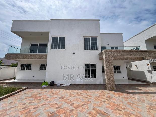 5bdrm House in Sam Properties, West Hills Mall Area for sale · Photo 1