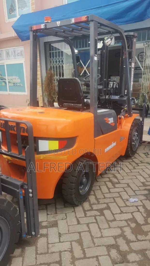 Fortlift Machine 3 Tons · Photo 2