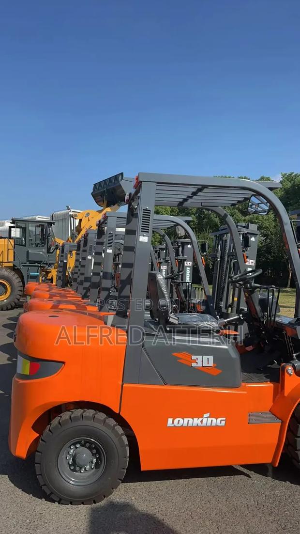 Forklif Machine 5 Tons · Photo 3