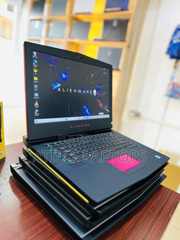 Laptop Alienware M15 R3 16GB Intel Core I7 HDD+SSD 1.5T · Photo 6
