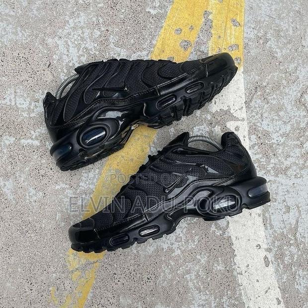 Nike Air Max Tn Core Black · Photo 1