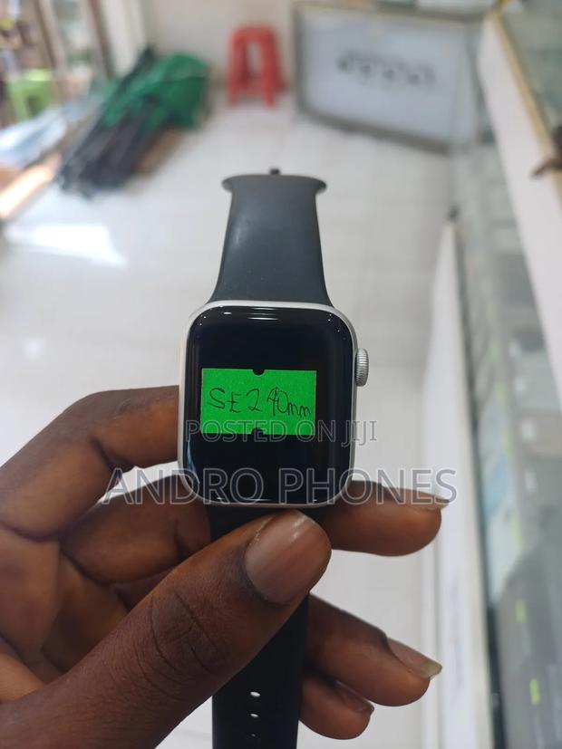 Aapple Watch Series Se 2 40mm · Photo 1
