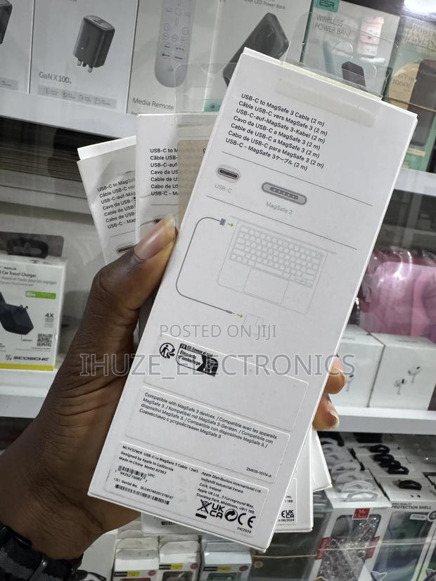 100% Genuine Usb-C to Magsafe 3 Cable (2m) - Apple Official · Photo 2