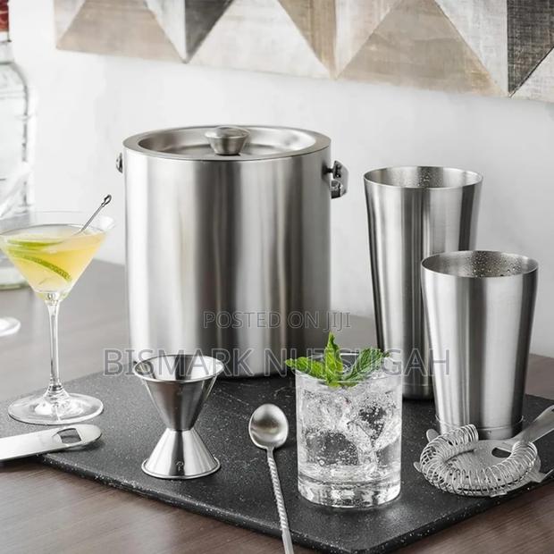 Ice Cubes Bucket for Sale · Photo 5