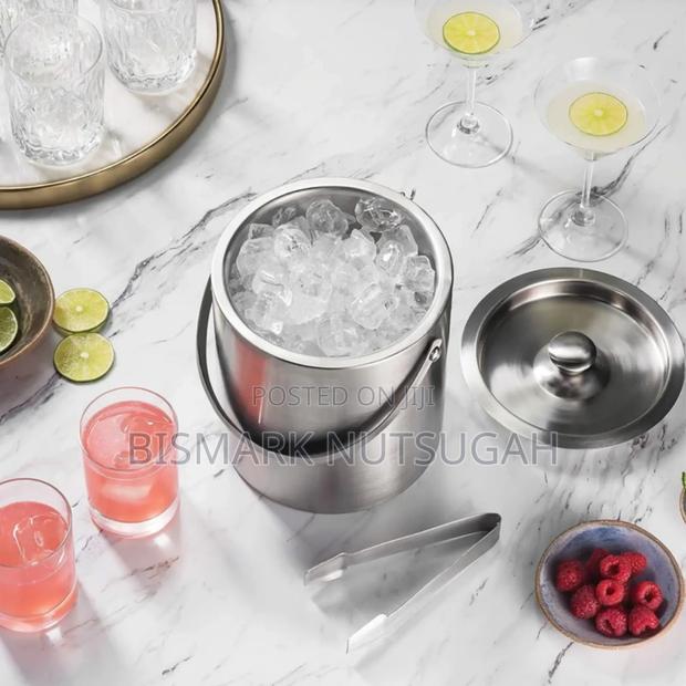 Ice Cubes Bucket for Sale · Photo 4