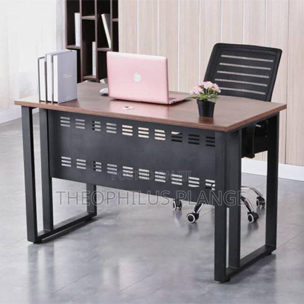 Modern Office Desk / Study , Computer Table · Photo 1