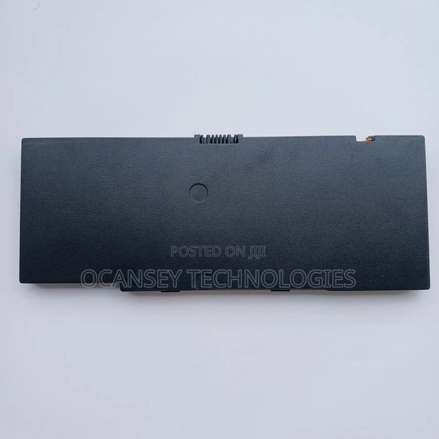 Original Hp Rm08 Laptop Battery · Photo 2